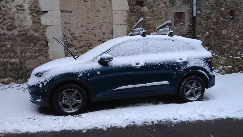 Kia Niro in Snow Pictures