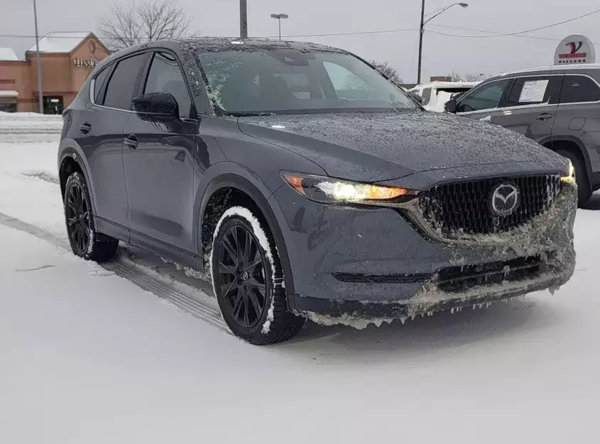 Mazda CX-5 in Deep Snow Pictures