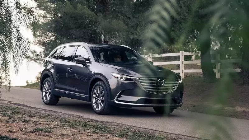 Mazda CX-9