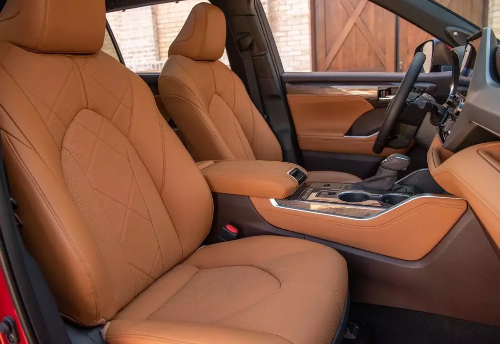 Toyota Highlander Interior Front Seat Leather Color