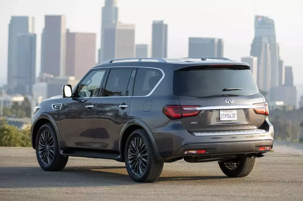 Infiniti QX80 4WD SUV