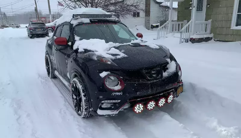 Nissan Juke in Deep Snow
