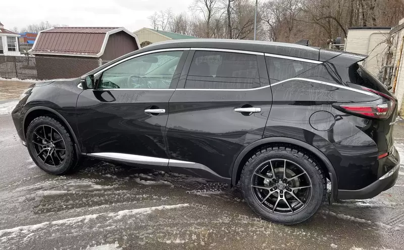 Nissan Murano with Winter Tires