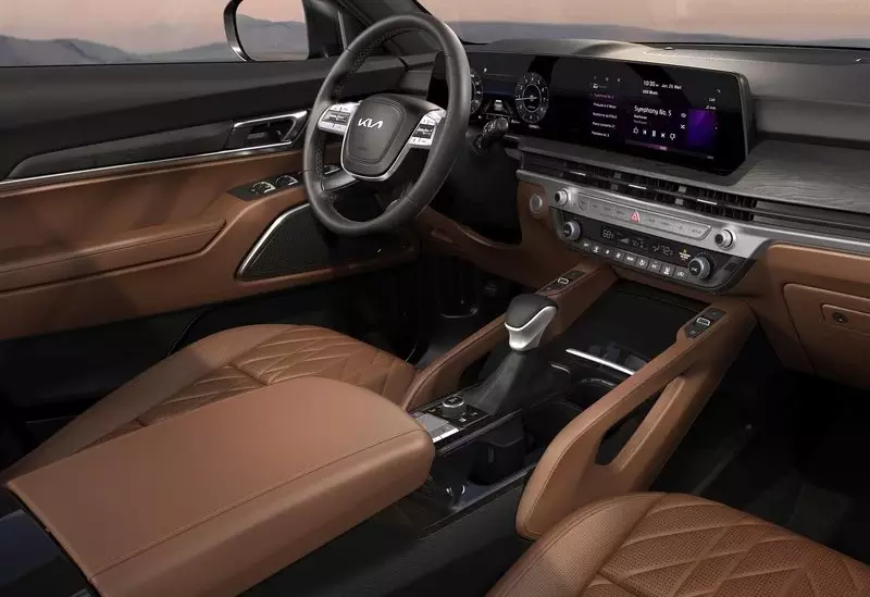 Kia Telluride with Quiet Brown Leather Cabin