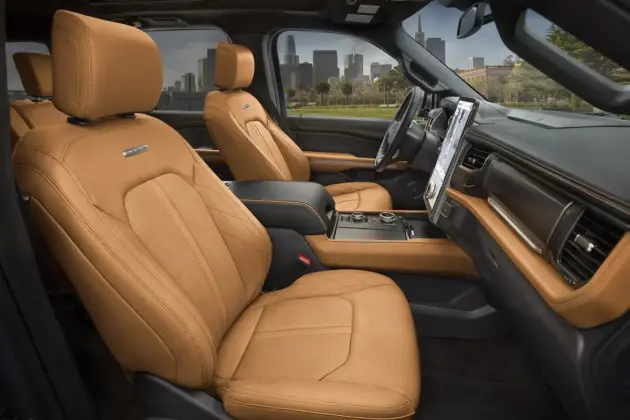 Ford Expedition Platinum Interior with Leather-Trimmed Seats
